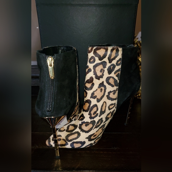 NEW Leopard Print Calf Ankle Boot - Picture 4 of 8